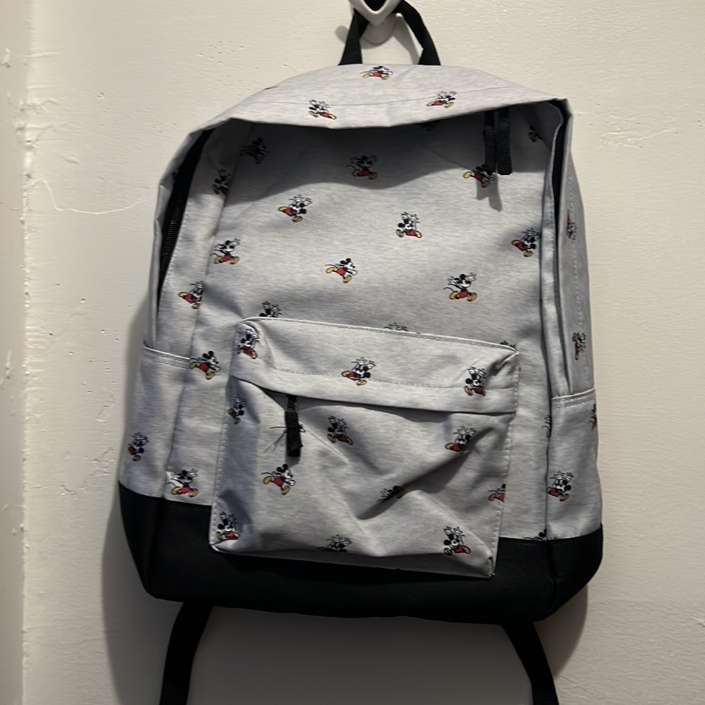 Disney Mickey Mouse Allover Print Backpack NWOT - Picture 3 of 10